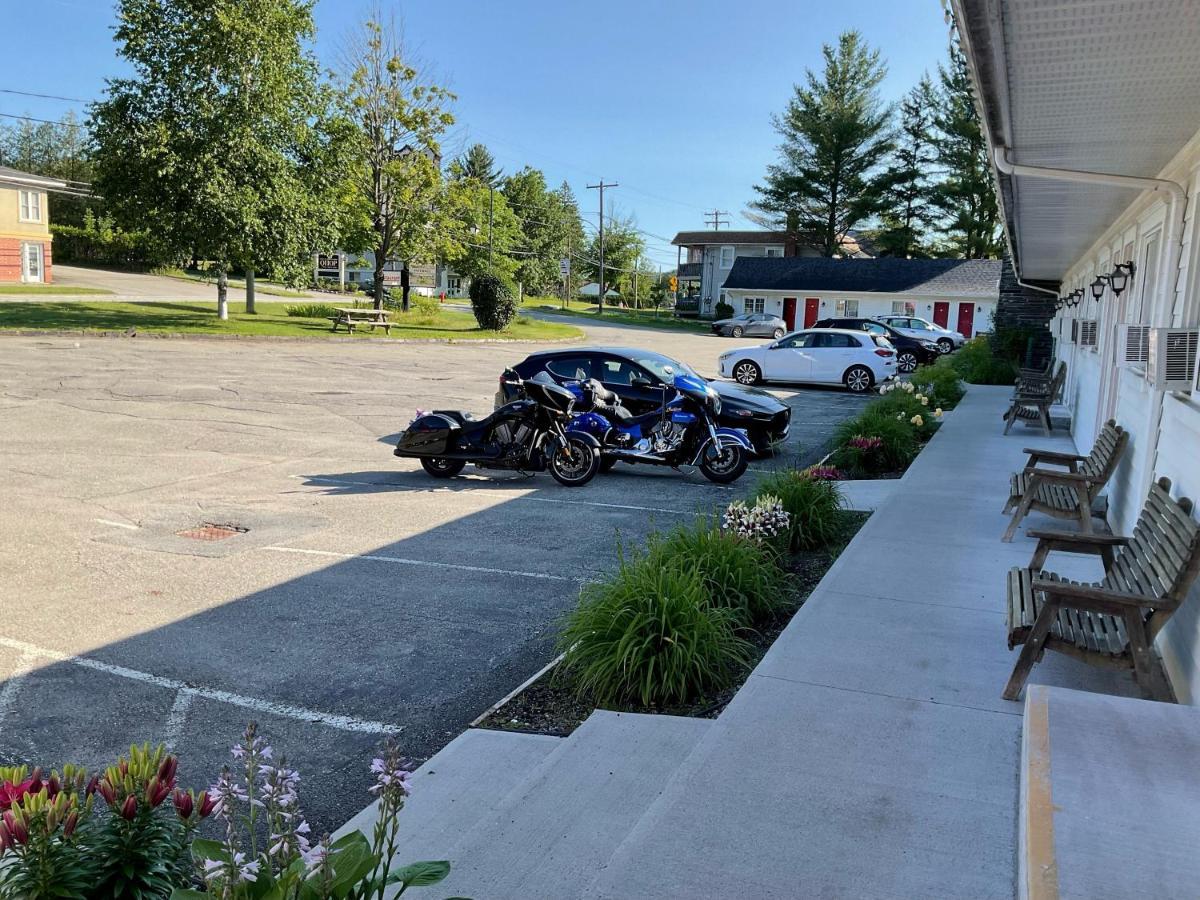 Motel & Hotel La Paysanne Sherbrooke Buitenkant foto